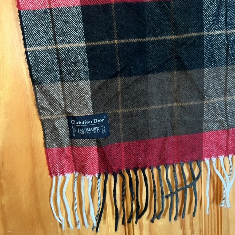 Vintage Christian Dior 100% Cashmere Plaid Scarf - Picture 5 of 6